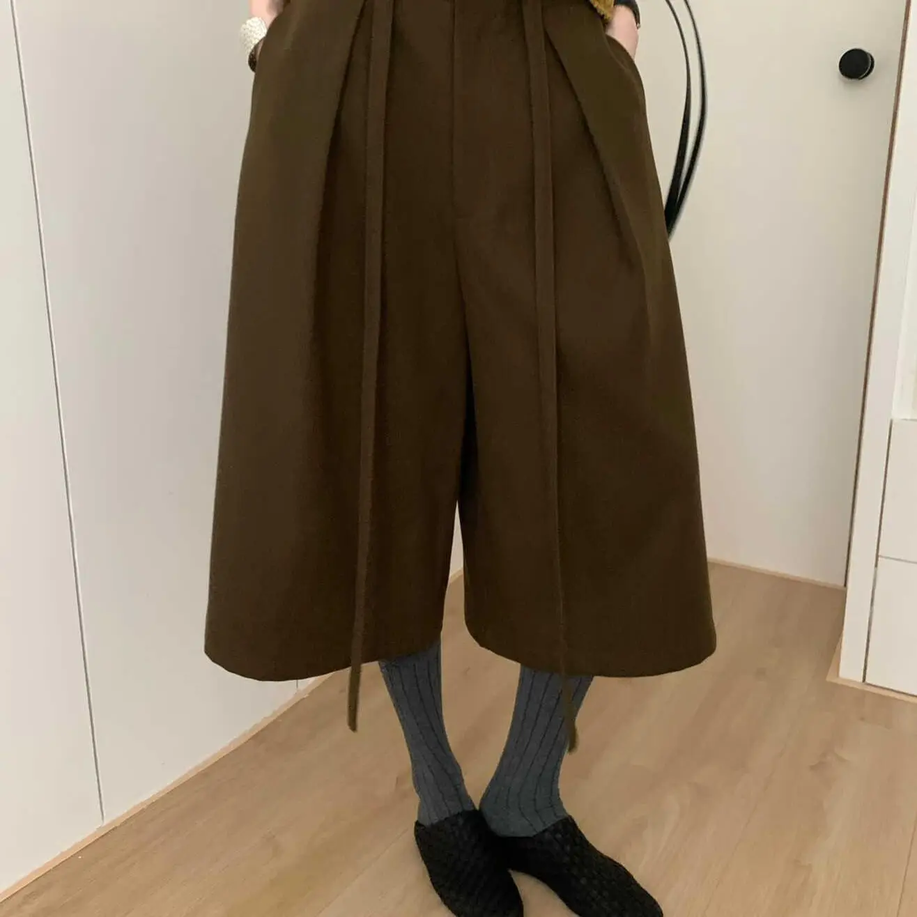 Winter black casual pants simple casual double-sided pocket wide-leg pants high-waisted micro-elastic cropped pants