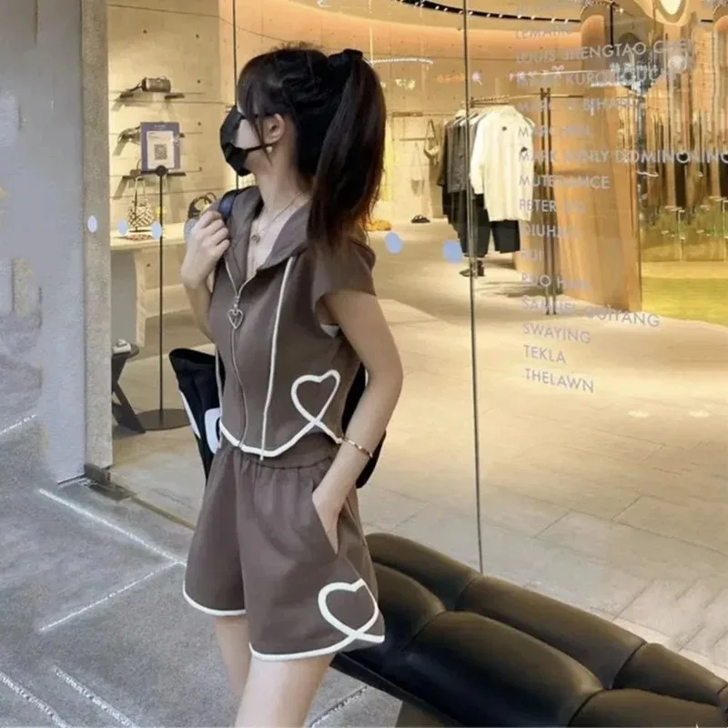 

Женский тонкий спортивный костюм, модная толстовка с капюшоном на молнии, укороченный топ, шорты, комплекты из 2 предметов, новинка лета 2025, модная одежда для женщин, рубашки