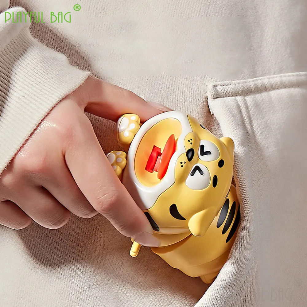 Cute Animal Model Climbing Tigers Mechanical Toy Educational Wind-Up Walking Tiger Toy Funny Creative Kids Christmas Gift ZG419
