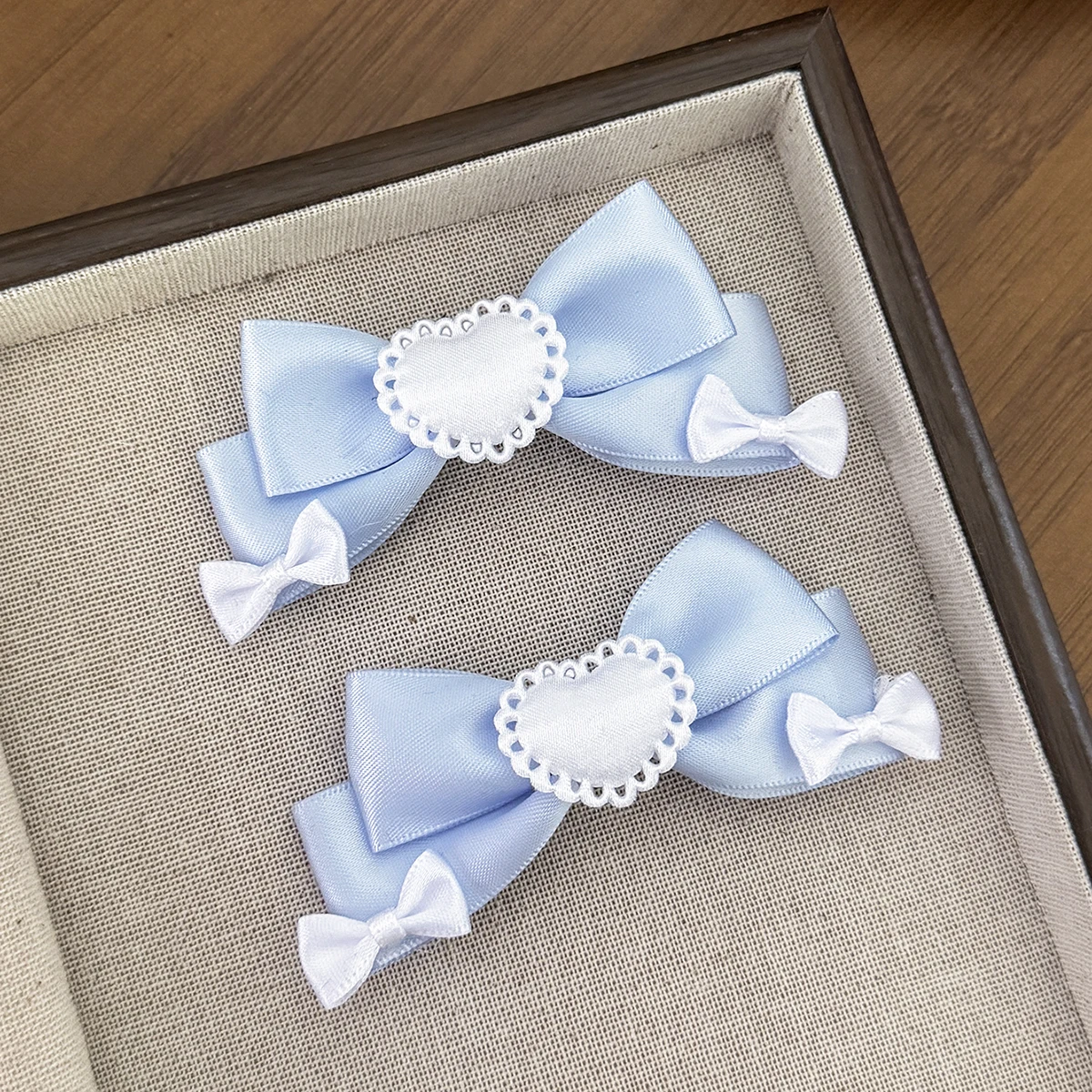 Sweet and lovely heart-shaped lace bow hairpin, girl princess afternoon tea headwear, Lolita hair accessory view 2