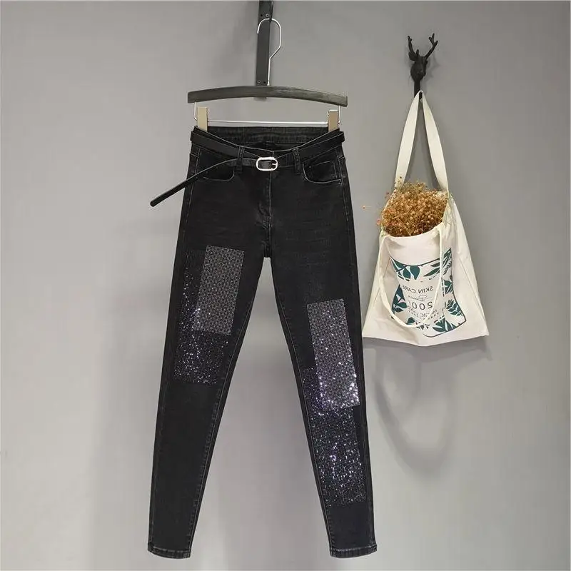 Heavy Embroidery Hot Drilling Slim-Fit Slimming Cropped Pants for Women2024Spring Women's Clothes New European Goods High Waist