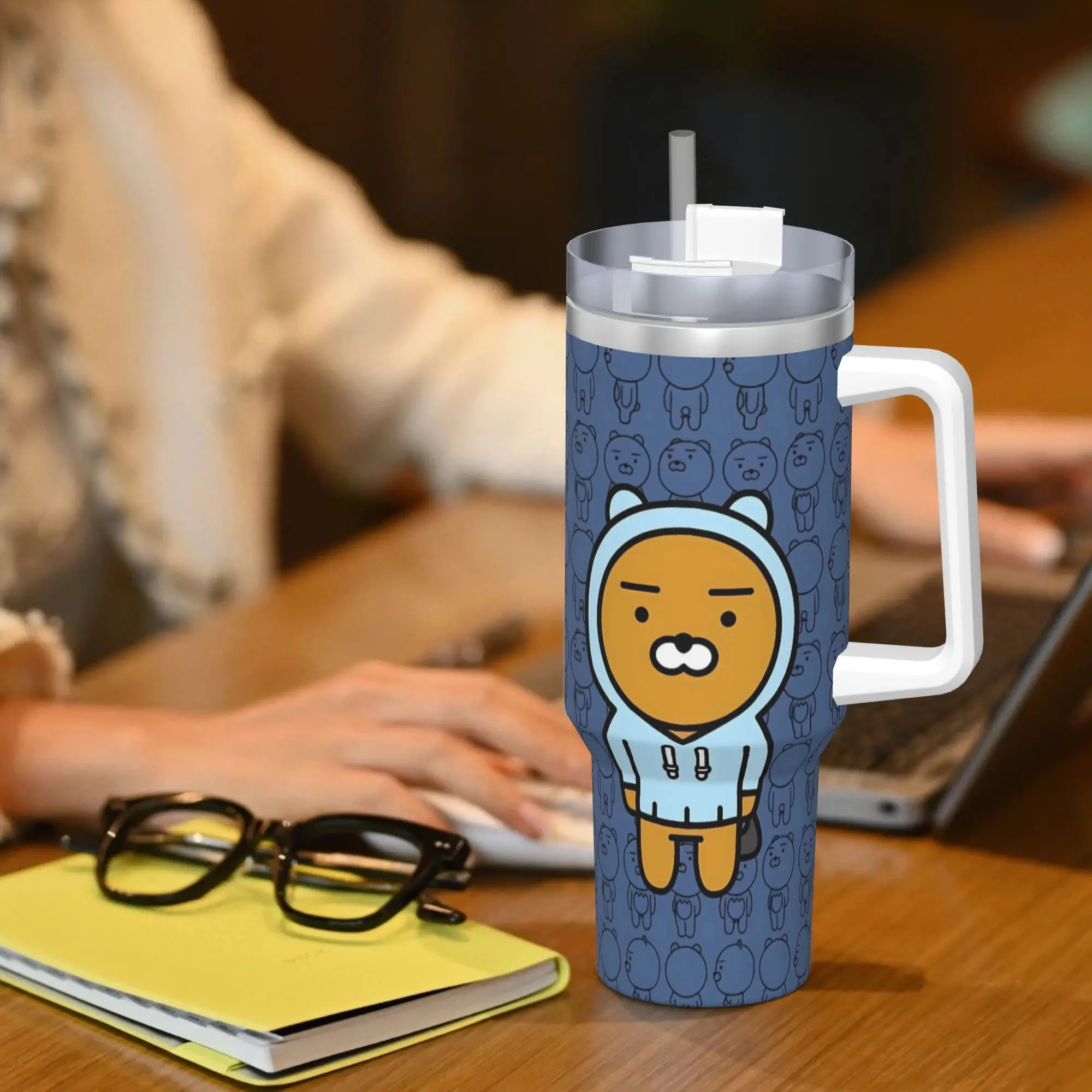 كوب حراري للتخييم من الفولاذ المقاوم للصدأ من K-Kakaos F-Friends مع شفاطات وغطاء زجاجة مياه باردة وساخنة بسعة كبيرة