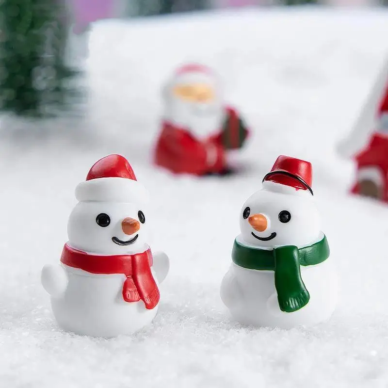 1pc Santa Claus Snowman Green Gift Box Snow View Micro Landscape Ornament Resin Crafts Ornament Christmas Small Gift