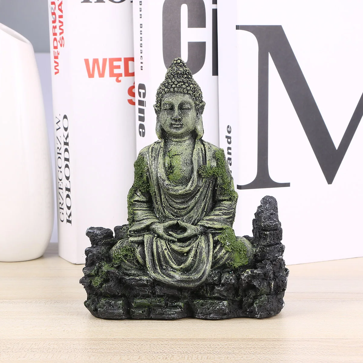 

Resin Fish Tank Buddha Sitting Statue Ancient Inspired Aquarium Decorations Reptiles Tank Ornament Stress Relief Hiding Place