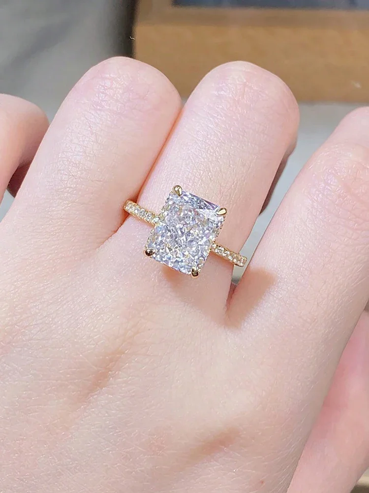 925 فضة رائع 4CT مستطيل الزركون الدائري للنساء المشاركة الزفاف رومانسية فاخرة عالية الجودة غرامة مجوهرات