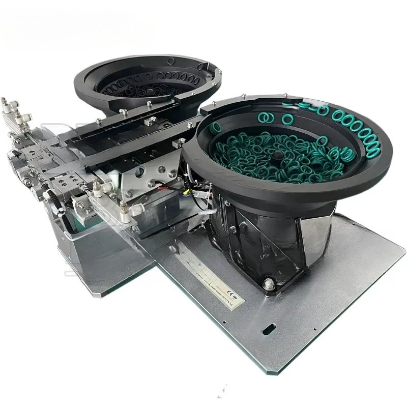 Double numerical control sealed bowl vibrator feeder with escapement