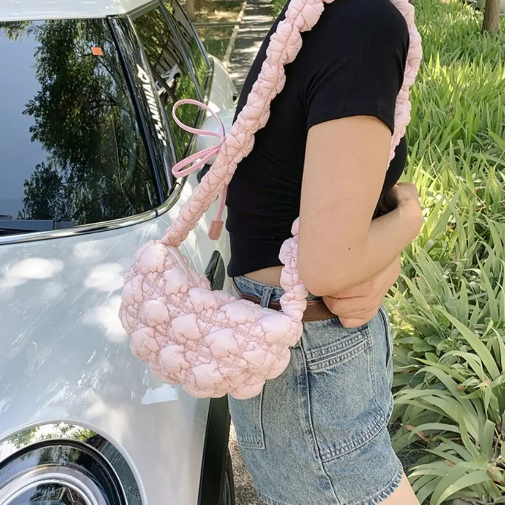 

Portable Nylon Women Cloud Pleatd Bag Zipper Drawstring Strap Quilted Crossbody Bag Solid Color Adjustable Shoulder Bag Girl