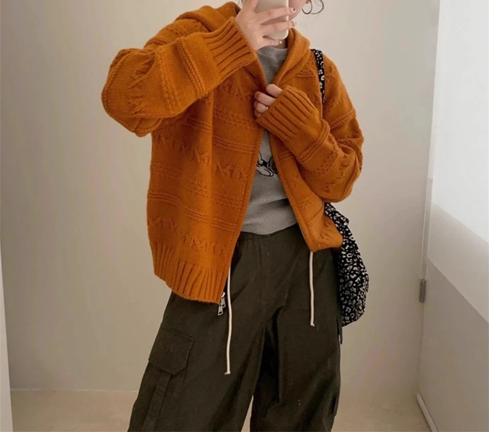 

2025 Hooded Sweater Jacket for Women's Autumn and Winter New Loose Double Zipper Knitted Cardigan Top