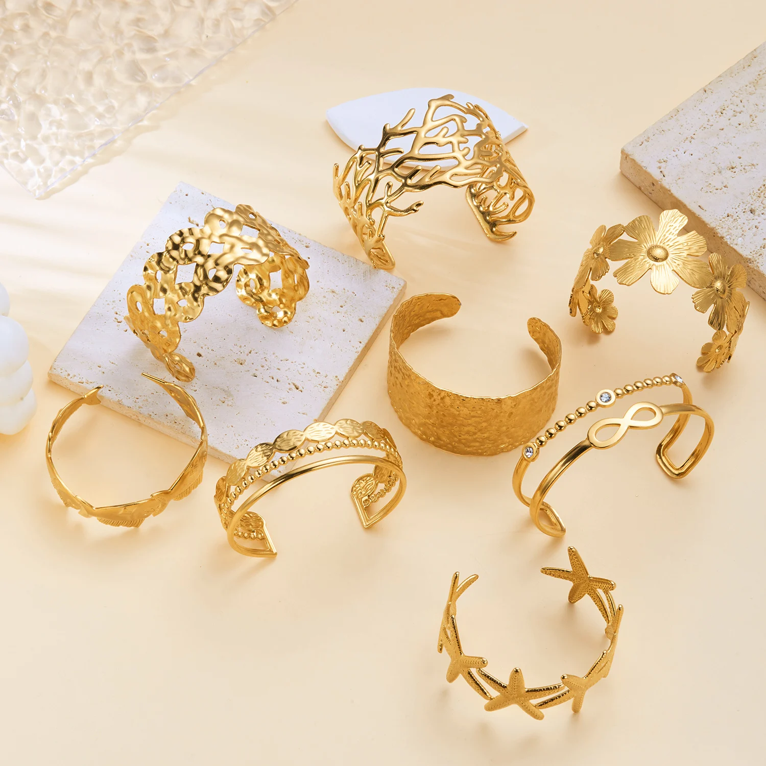 Vintage Korallenfarbene Edelstahl-Armreifen für Frauen, Seestern-Muschel-Fisch-Motiv, breiter Manschettenarmreif, Bohemian-Sommer-Handgelenkschmuck – Detail 14