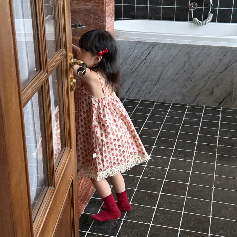 

Spot girls' dresses, children's summer 2026 new styles girls' stylish floral camisole dresses baby backless princess dresses