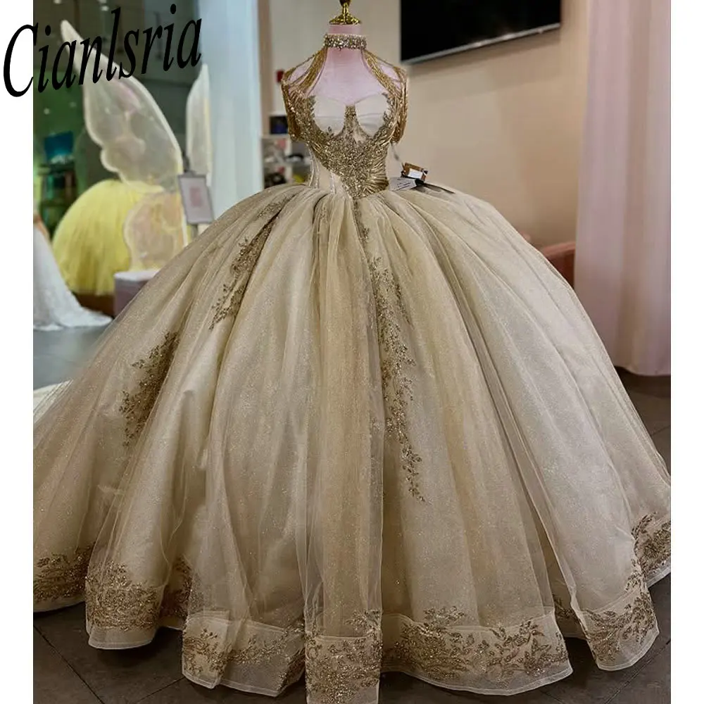 

Gold Halter Beading Tassel Quinceanera Dresses Ball Gown Appliques Lace Sweet 15 Años Mexican Customized