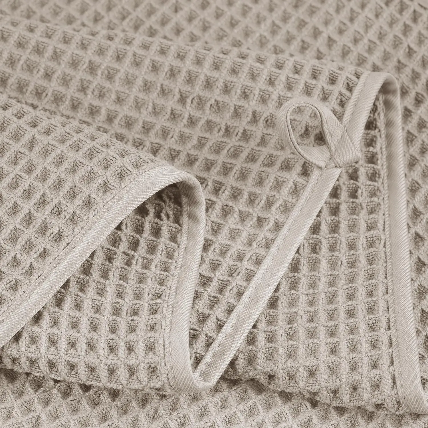 

Microfiber Oversize Quick Dry Lint Free Bath Towel, 60 x 30 in, 4 Pack (Beige, Waffle Weave)