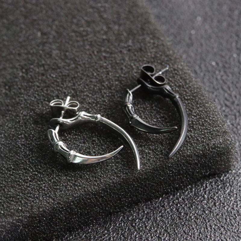 1pc Retro Stud Earrings for Women Men Animal Paw Horn Stainless Steel Ear Piercing Black Silver Color Gothic Punk Cool Jewelry