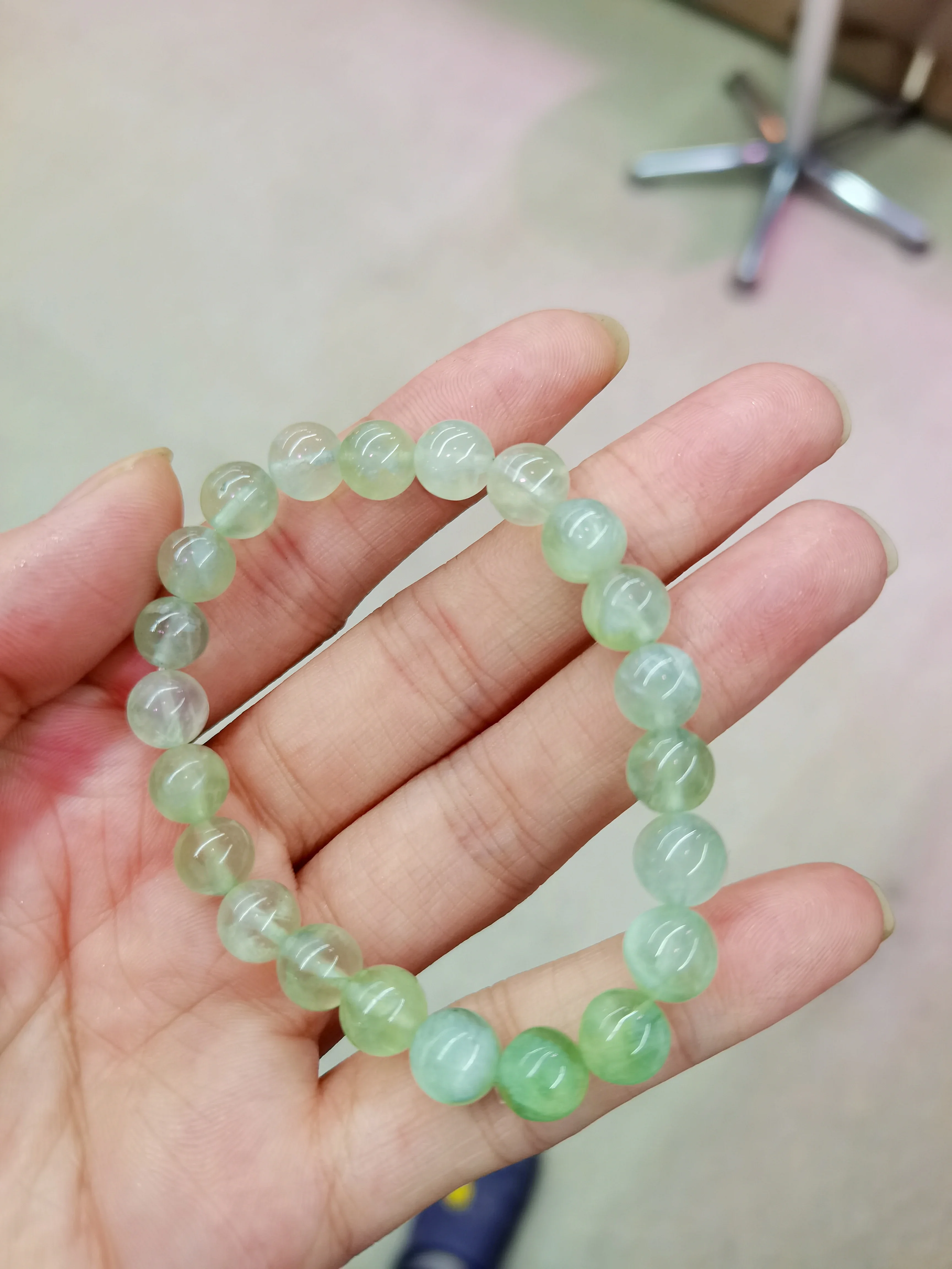 2025 جديد قسط الطبيعية الخضراء بريهنيت الخرز سوار-8 مللي متر جوهرة الطبيعية سلسلة سوار ، DIY بها بنفسك حلية المجوهرات هدية والجملة السائبة