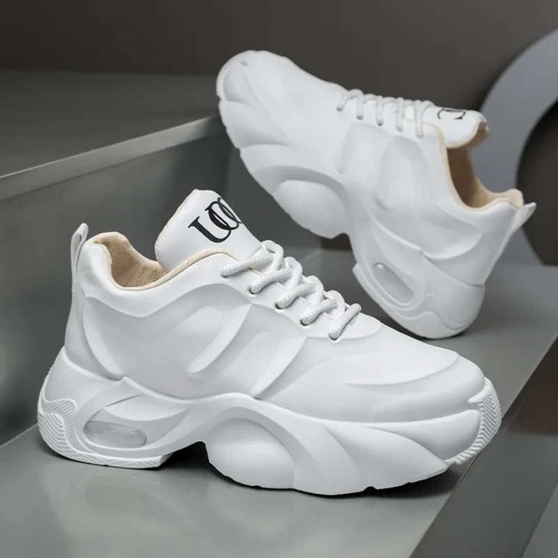 Brand protection 2026 new men's lightweight non-slip breathable wear-resistant running sports fashion versatile casual shoes view 5