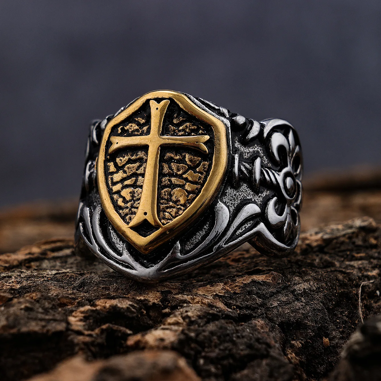 LNCHRAN Men 316L Stainless Steel Two-Tone Plated Cross Shield Signet Ring Medieval Gothic Jewelry Gift For Men