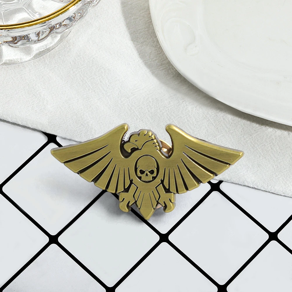 Warhammer 40k 2 Dawn of War Game شارة محيطية جمجمة الغربان الدم warband شعار المينا دبوس اكسسوارات المشجعين لاعب هدية جمع #4