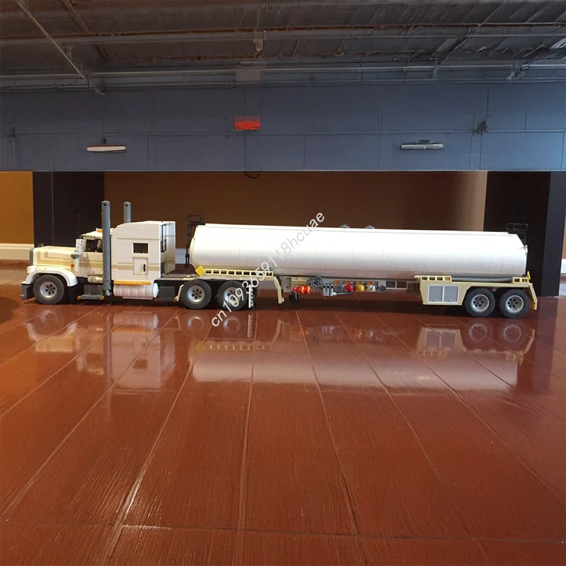 2631 قطعة MOC الناقل 1:17 مقطورة الوقود لشبه شاحنة التكنولوجيا نموذج اللبنات التراص الطوب الإبداعية لعبة طفل هدية