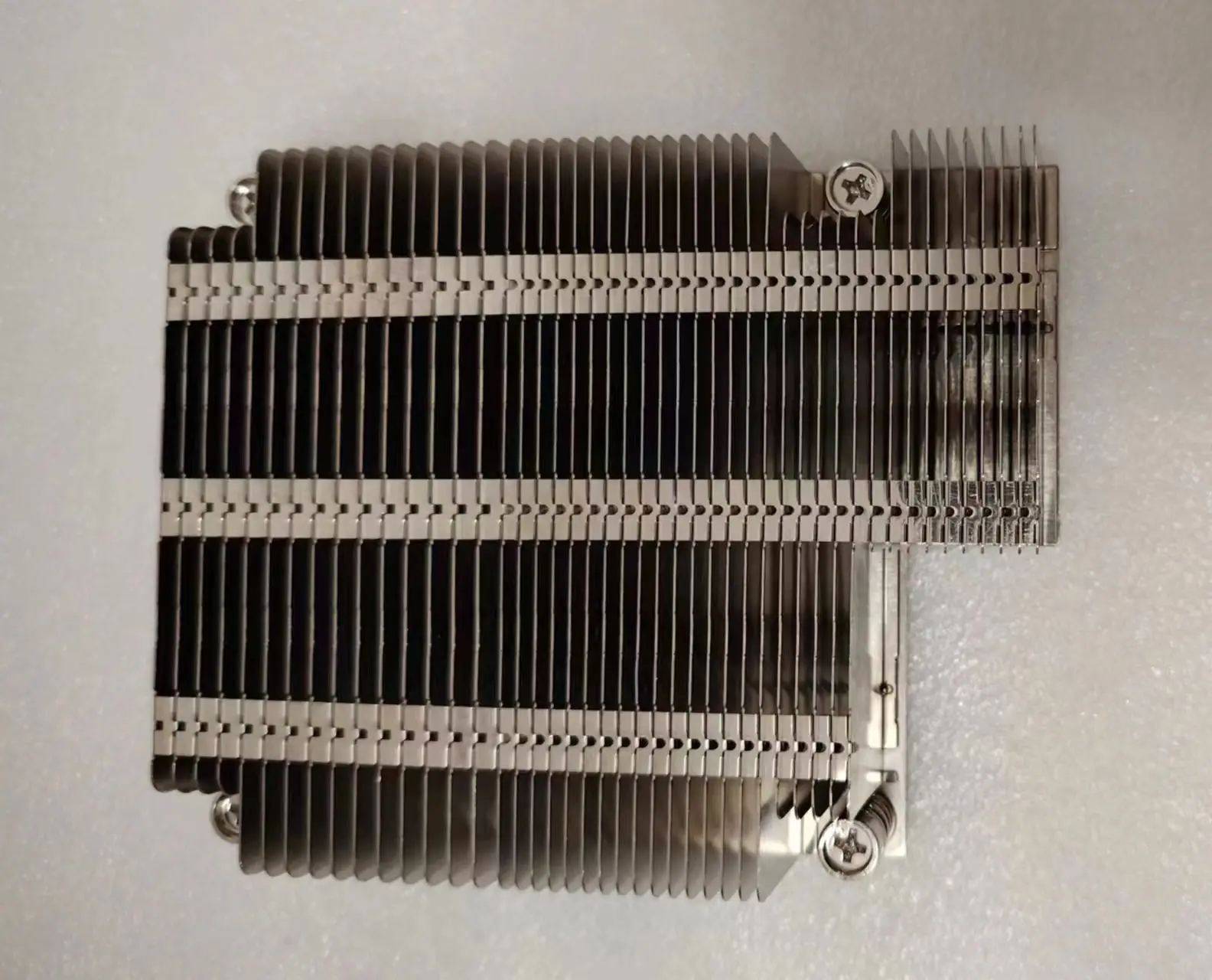1PCS SNK-P0047PD Server Heat Sink 1U2011 Pin