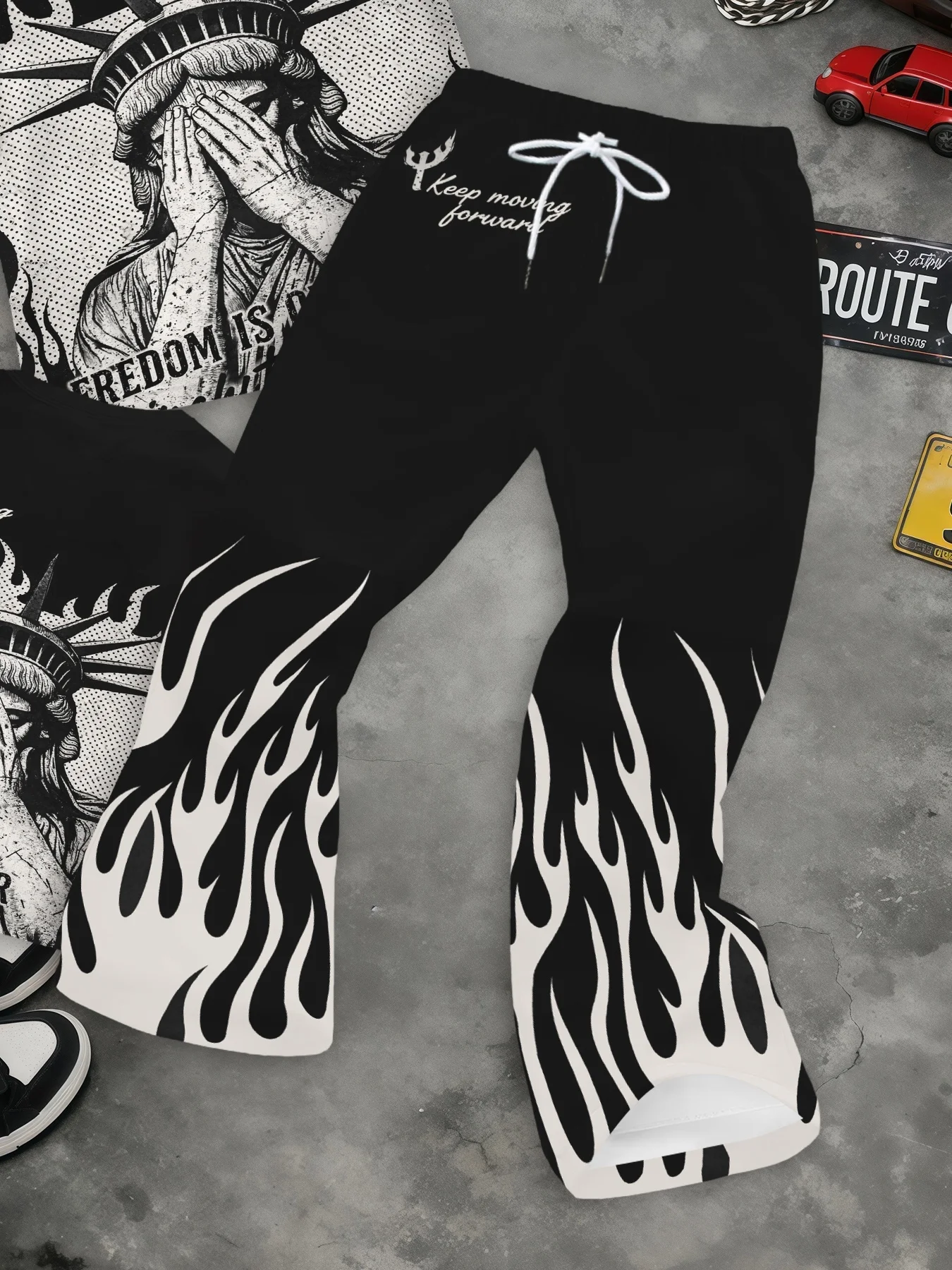 2026 New Model Men Gothic Vertical Graphic Wide Leg Sweatpants Drawstring Loose Straight Baggy Y2K Dark Punk Streetwear Pants.