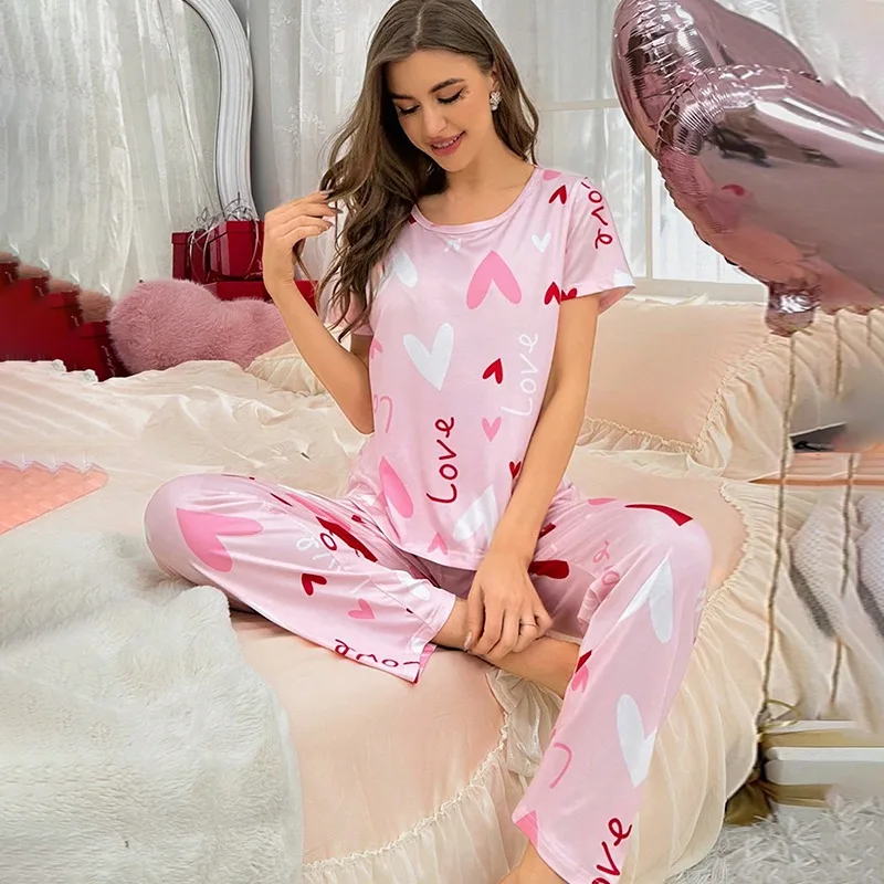 Bonito conjunto de pijama impresso para mulheres em torno do pescoço manga curta topo calças compridas estilo ocidental solto confortável retro loungewear