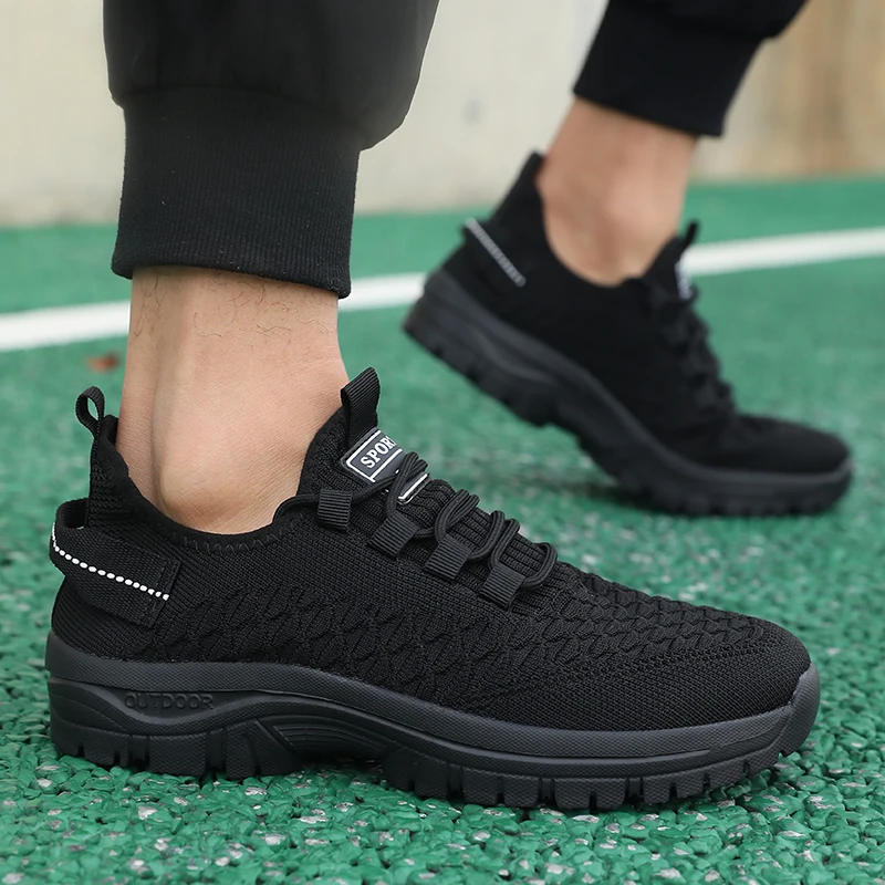 New Men's Sports Shoes Unique Grid Trend Design Breathable Comfortable Running Shoes Summer Track Field Basketball Sports Shoes