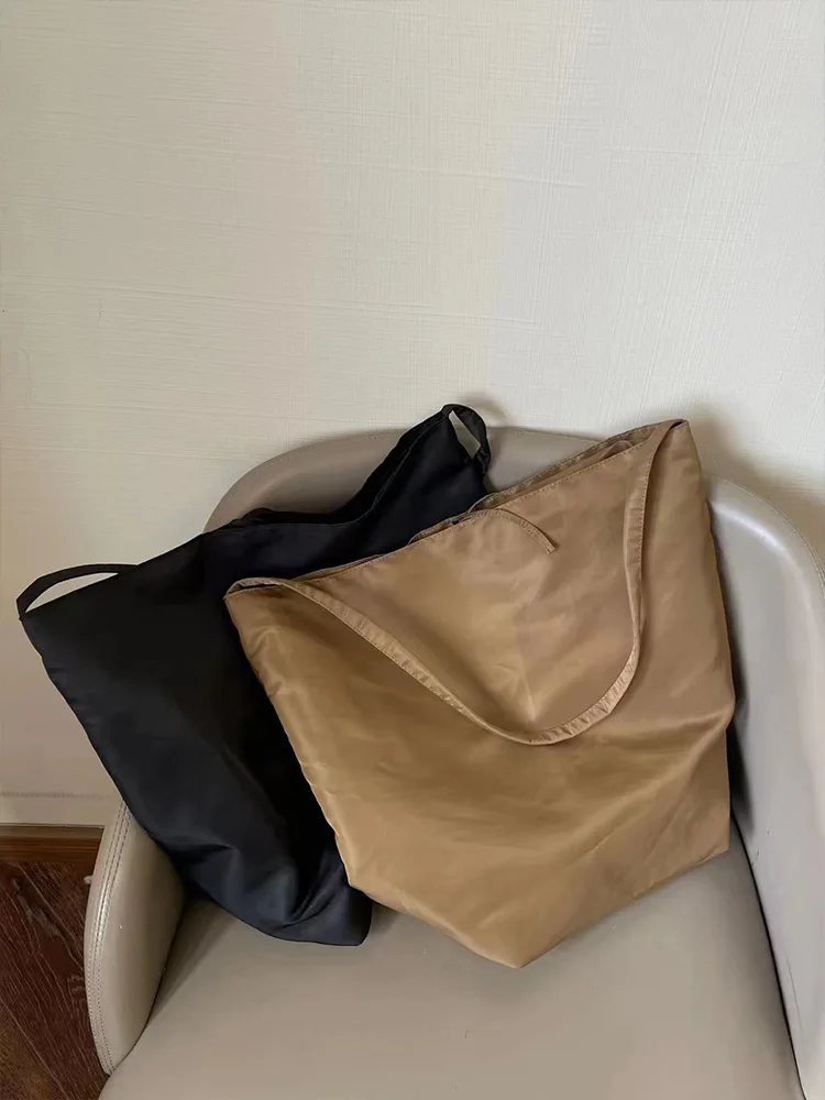 Nylon Fabric Bucket Bag Large Capacity Tote Bag Nylon Breathable Soft Shoulder Handbag