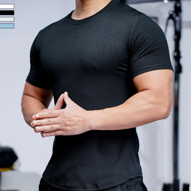 2024 Summer Man Running and fitness top T Shirt Slim Fit Fashion Trend  Motion Fitness O-Neck Top Tees