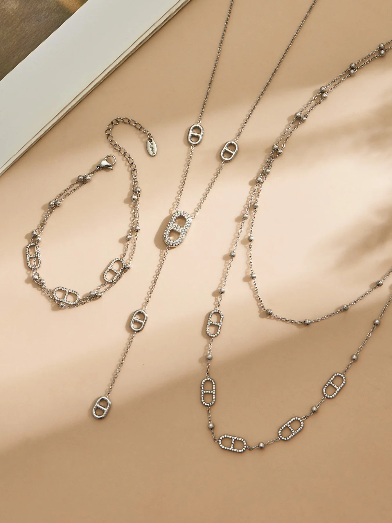 316L Edelstahl Y-Halskette Armband Set, Zierliche 18k Vergoldete Ketten-Halsketten und Armbänder, Statement-Schmuckset für Damen – Detail 15