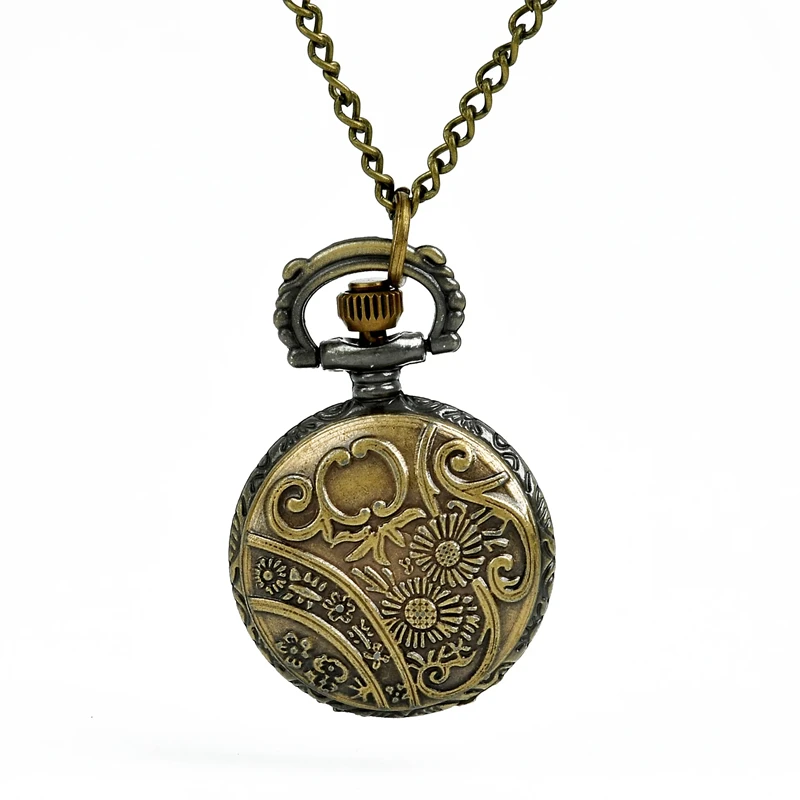 Collana con orologio da tasca a conchiglia in cervo delicato in bronzo, piccolo orologio da tasca, regalo, giocattoli economici per bambini