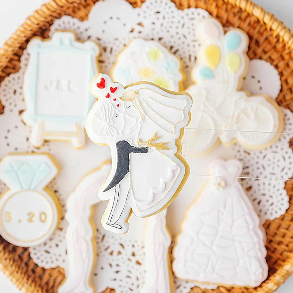 Wedding Groom Bride Birthday Cookie Plunger Cutters Fondant Cake Mold Biscuit Sugarcraft Cake Decorating Tools Cookie Stamp