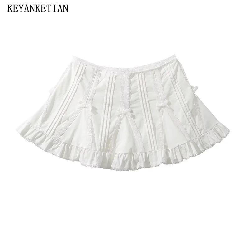 

KEYANKETIAN 2024 New Launch Women's Bow Lace Decoration Low-Rise Skirt Lolita Style Sweet Tiered Ruffles White Culottes Skort