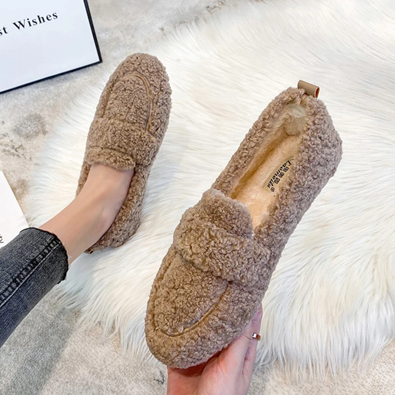 34-43 Big Size Lambwool moccasins femme curly sheep fur flats woman warm plush loafers winter cotton shoes women furry snow boot