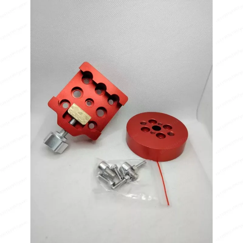 

Red Vixen Hattail Platform Clamp, Astronomical Accessories, No Hattail Damage