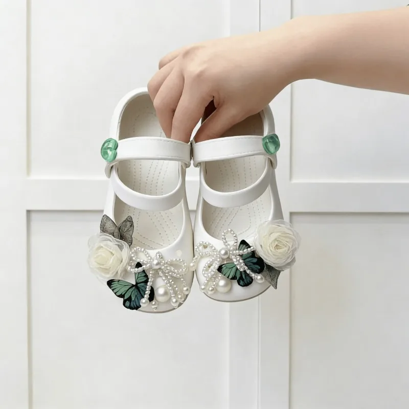 Girls Casual Shoes Sweet Beading Kids Beach Shoes Flowers Hollowed-out Breathable 2026 Summer New Children Slippers Soft Sole