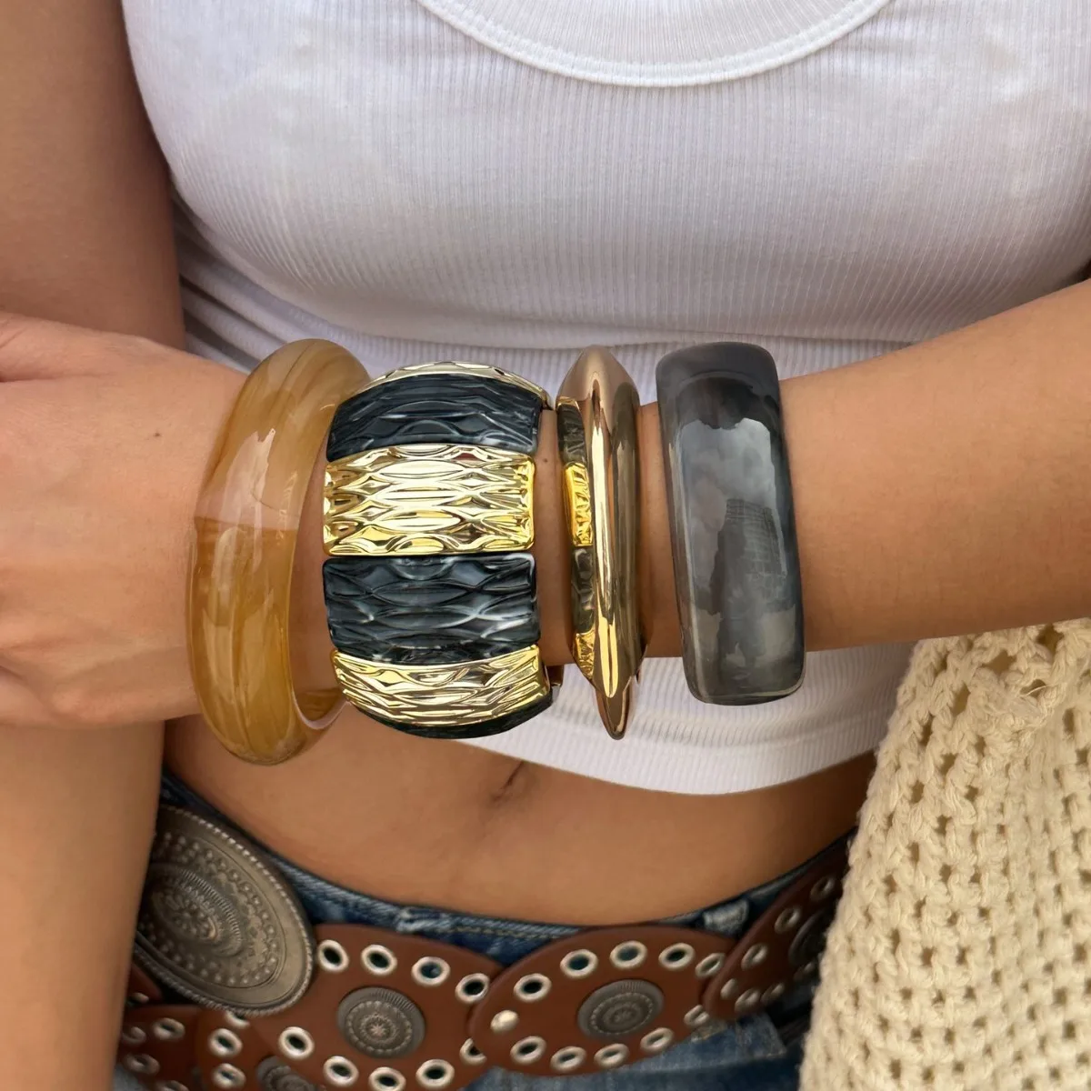 Punk Black Beige Thick Resin Acrylic Elastic Bangles Geometric Irregular Wide Cuff Bangle Bracelets For Women Aesthetic Jewelry
