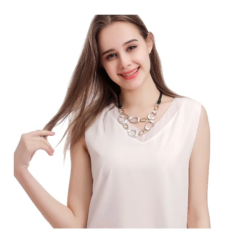 

Metal Popular Geometric Oval Alloy Women's Short Wax Rope Fashion Clavicle Chain Short Necklace