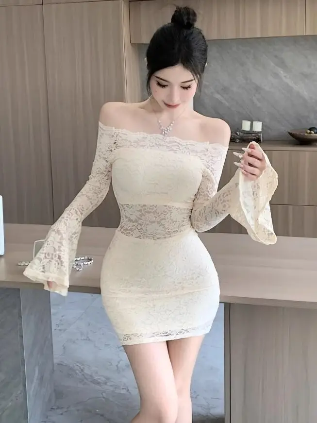 ワンラインカラーレース長袖ドレス女性スリムフィットホットガールショートスカート