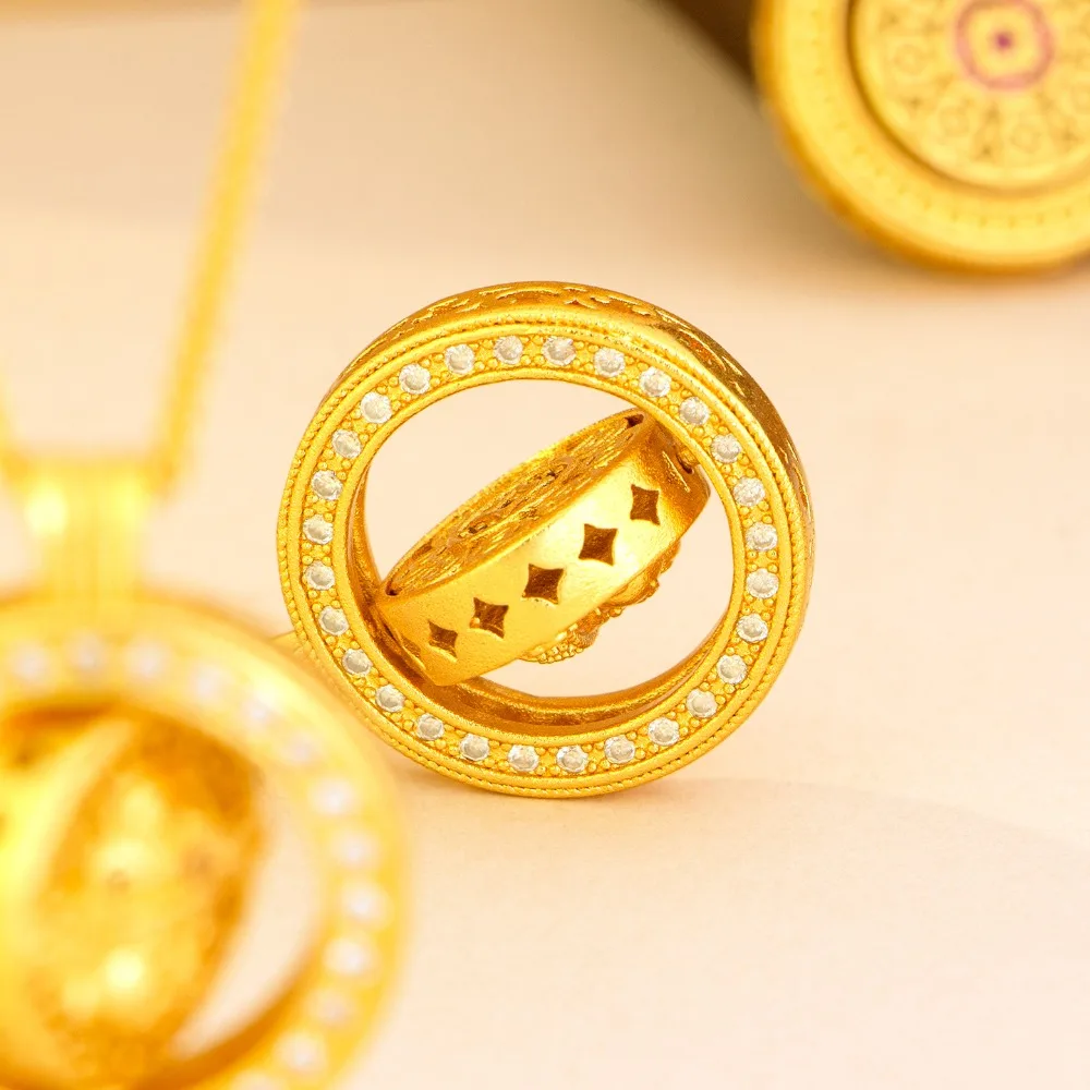 Ancient method point diamond compass necklace women retro Chinese style hollow pendant 9999gold