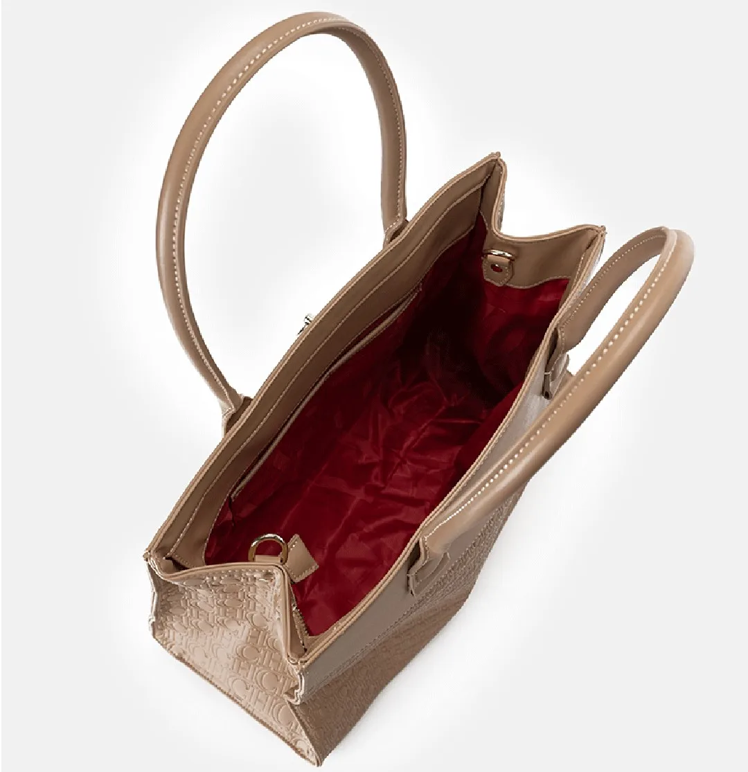 CH Luxury Women's Large Capacity Handbag Exquisite Retro Embossed Crossbody Bag Collision Color Classic Retro Crossbody Bag