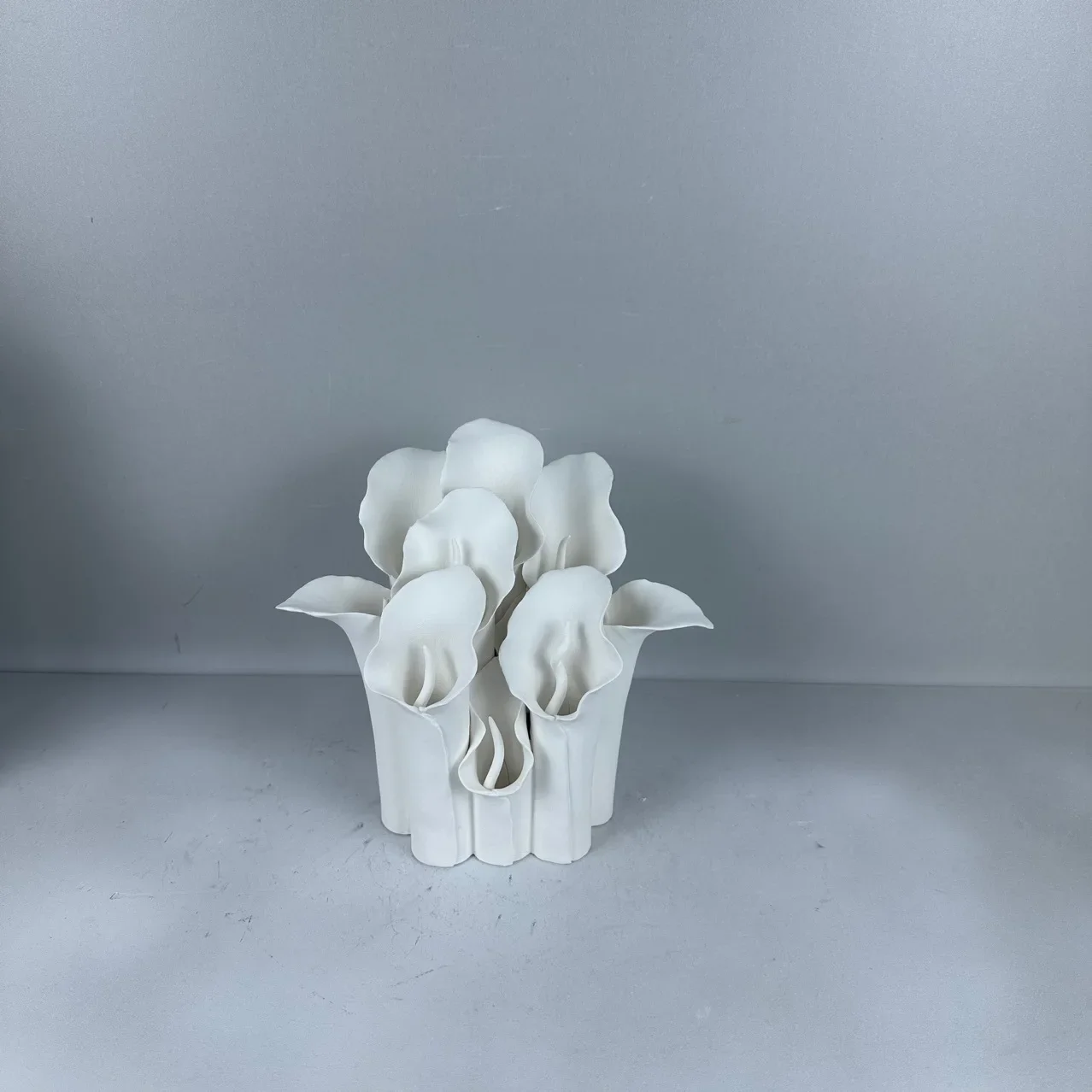 Ceramic Handicraft Flower Vase Flower Vase Pleated Petal Shape Irregular Abstract Decorative Figurines Decoration Accessories