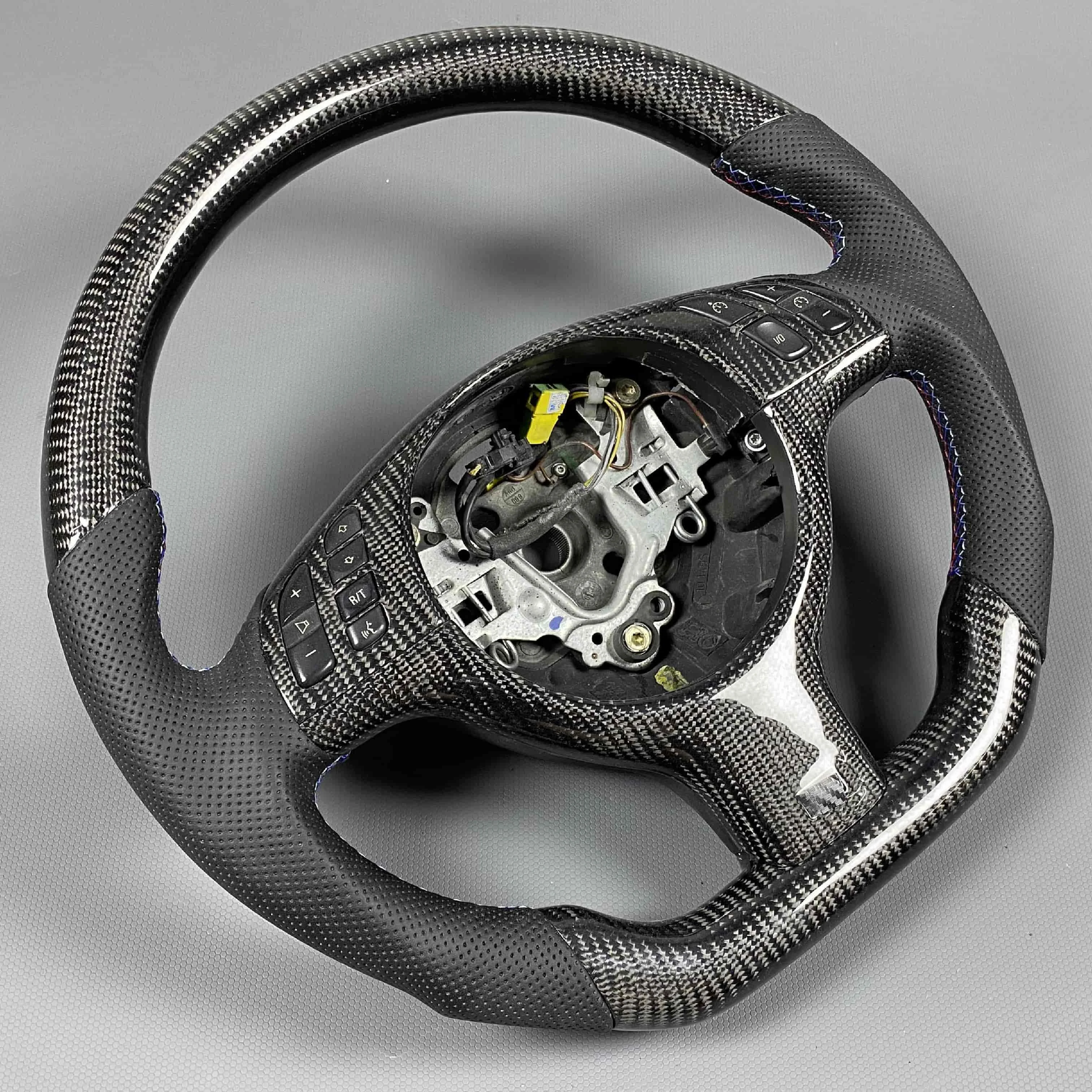 For BMW E46 M3 E38 E39 E46 E53 318 320 325 330 Customized Carbon Fiber Steering Wheel LED Display Black Perforated Leather