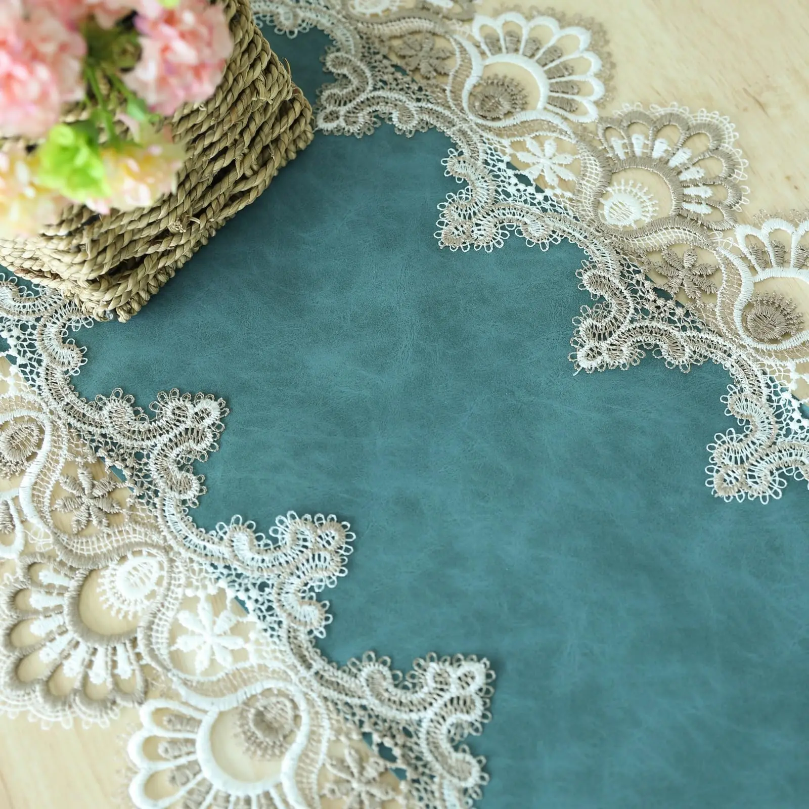Vintage Lace Table Runner Macrame Embroidered Floral Table Runners for Kitchen Tabletop Party Decorations 3