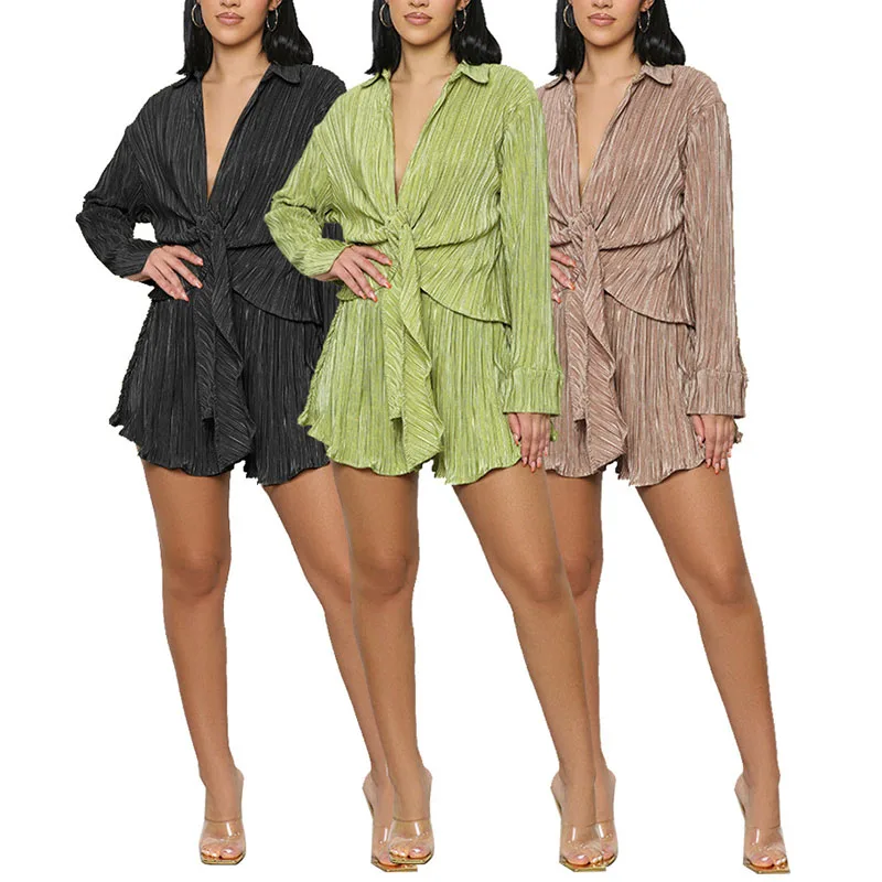 

Summer Woman Straps Long-sleeved Top Pleated Shorts 2-piece Fashion Casual