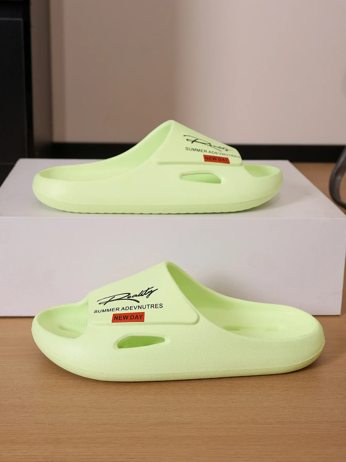 SHAJI Unisex Sommer Innovative Design EVA-Slides, Weiche Leichte Rutschfeste Freizeit-Hausschuhe für Innen- und Außenbereich – Detail 15