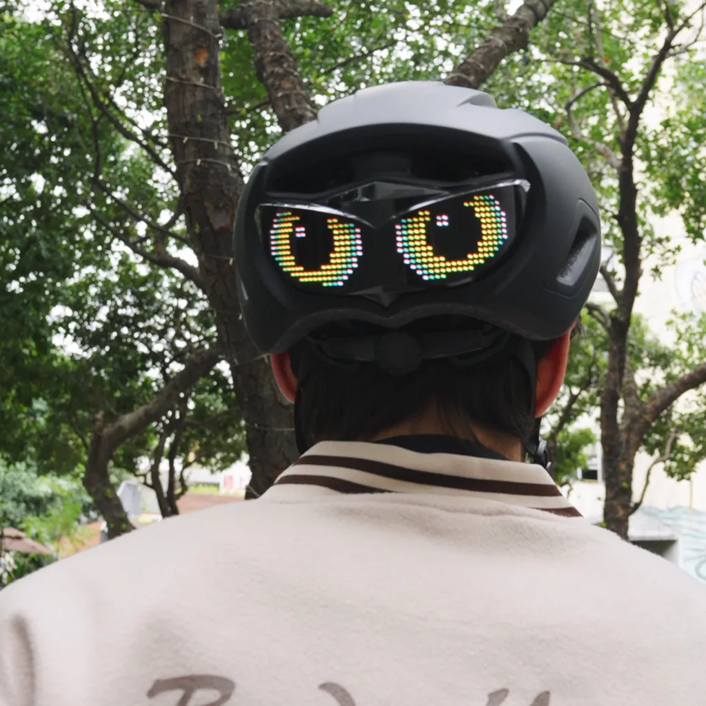 Smart LED Helmet Display (Without Helmet) - Bicycle Helmet LED Display, Ebike Helmet with App, Cycling Helmets with Turn Signals