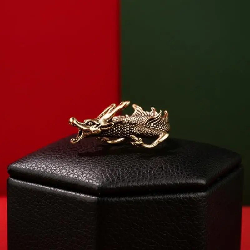 1Pcs Retro Brass Zodiac Dragon Mini Animal Statue Chinese Mythical Beast Figurine Home Office Ornament Collectible
