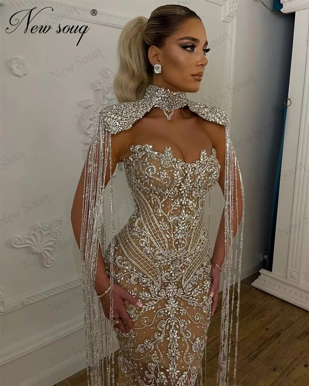 Schwere Perlen Lange Quaste Celebrity Kleider Cape Ärmel Dubai Party Kleid Für Hochzeit Couture Diamant Abendkleider Angepasst