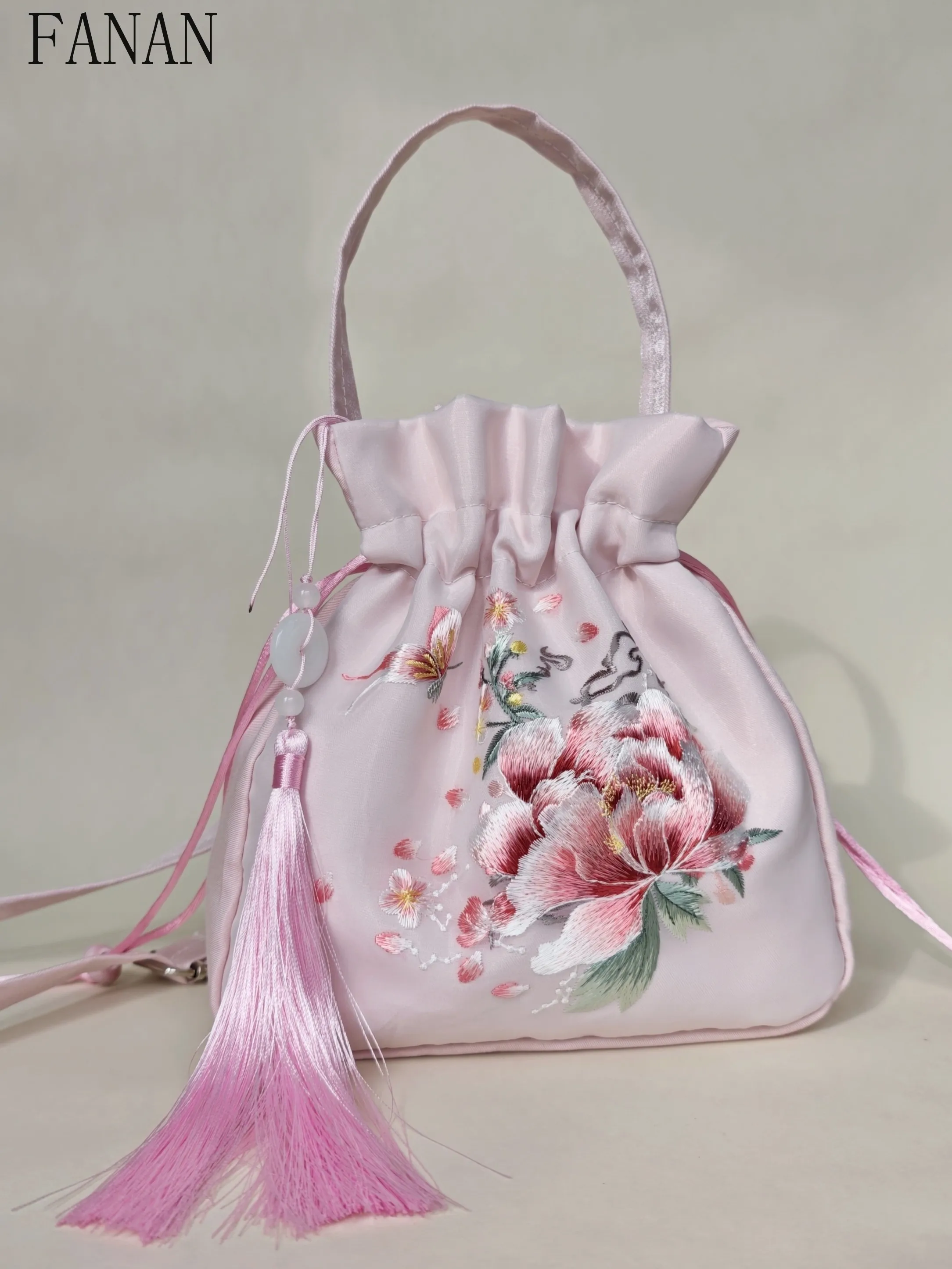 

Embroidered Bucket Bag Women New Chinese Style Drawstring Handbag Vintage Tassel Shoulder Bag Canvas Crossbody Purse