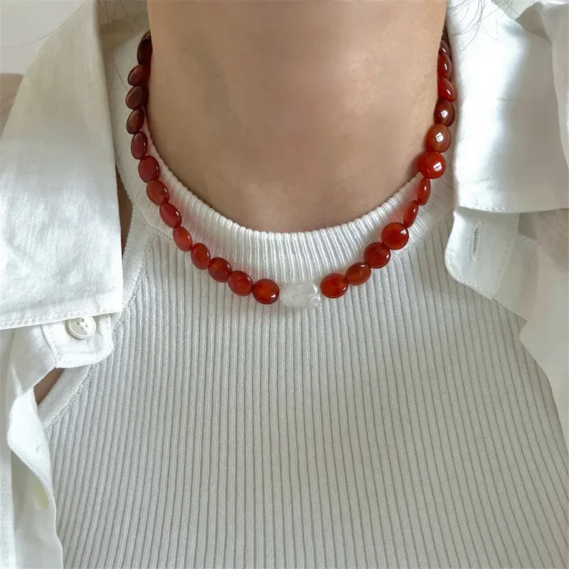 

Natural Button-shaped Red Agate Adjustable Women Necklace Chinese Style Irregular Baroque Pearl Clavicle Chain Luxury Jewelry